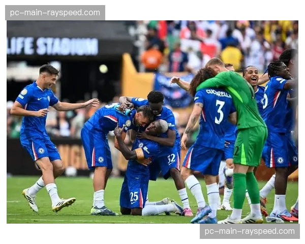 体育经济：足球游戏《EA Sports FC》更新球员攻防数据，引发球迷热议