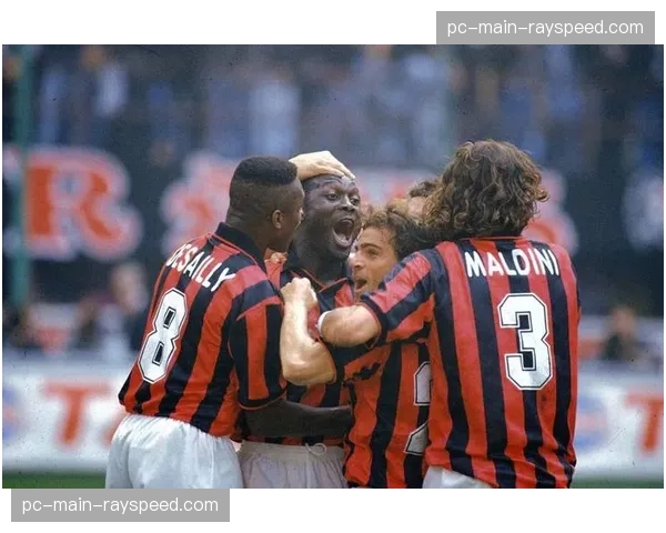 历史回顾：二十一世纪初意甲“小世界杯”时代的攻防美学