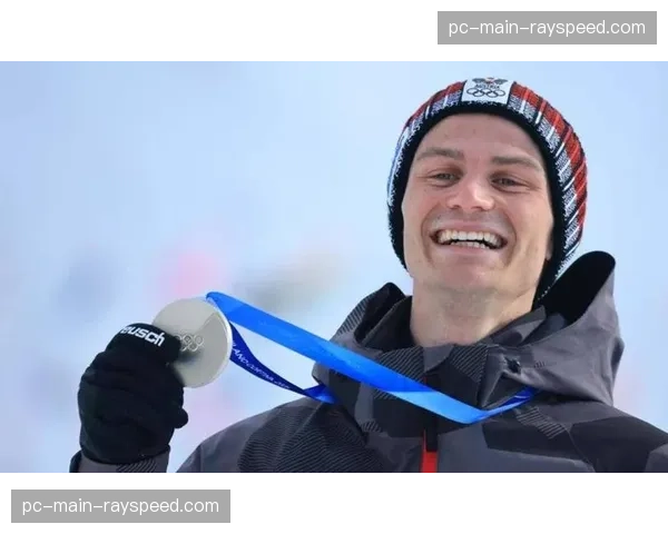 传奇谢幕：三届奥运奖牌得主、新西兰名将莎拉·沃克在主场告别赛中位列第四