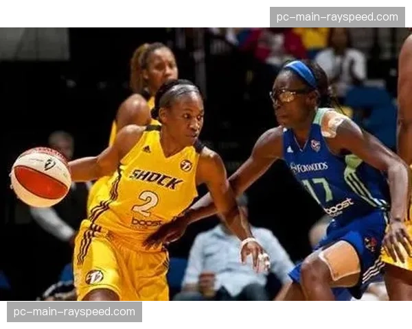 狂热对梦想比赛因天气原因延迟一小时，现已恢复进行